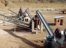 建筑垃圾廢棄料制作免燒磚項目，建筑廢渣粉碎機
