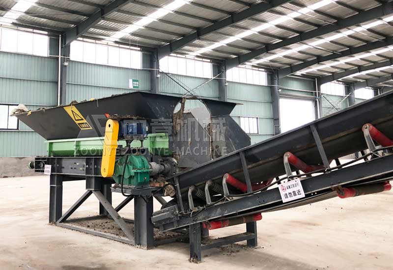 鏈板輸送機